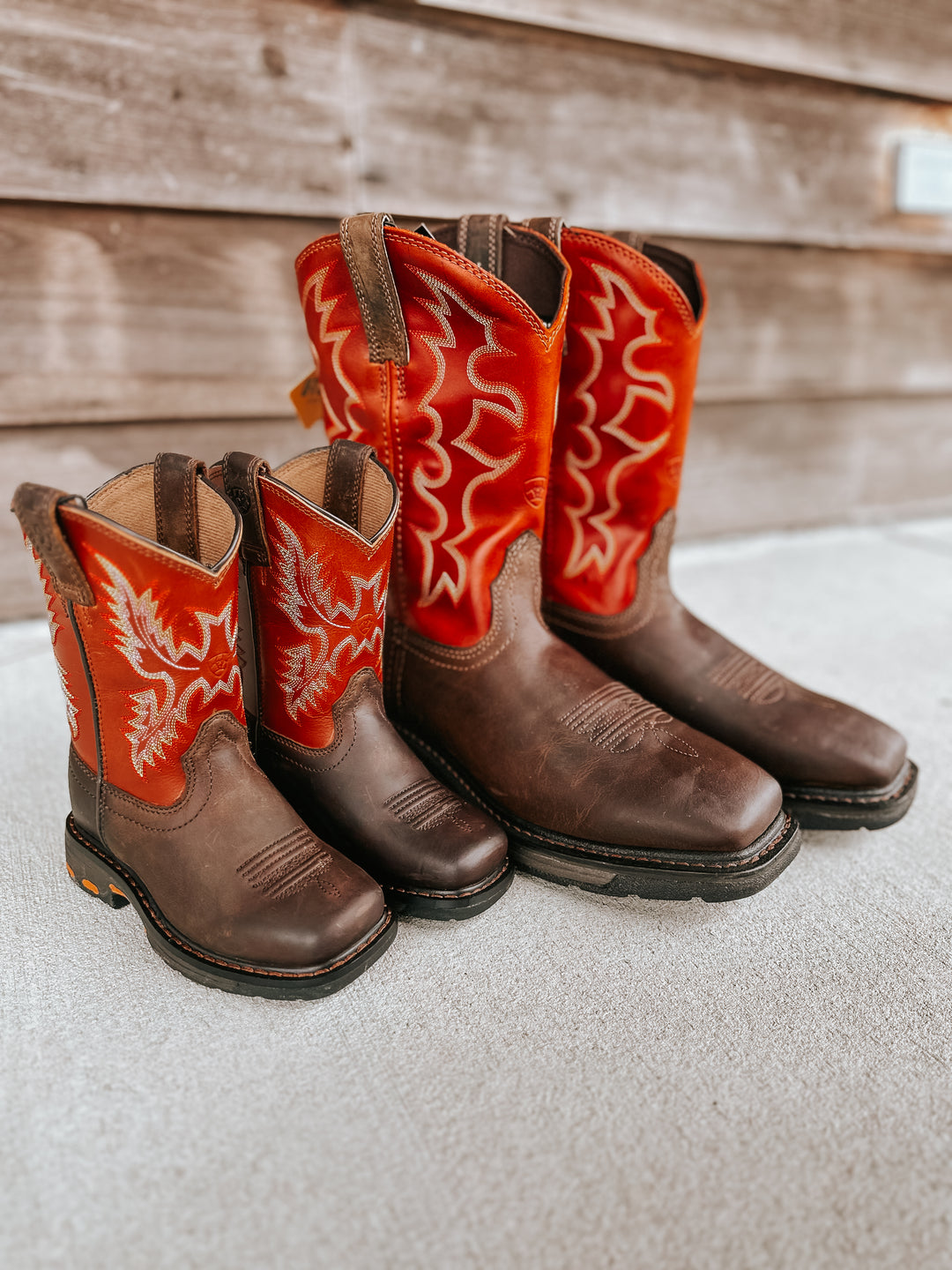 Ariat Youth WorkHog shops Square Toe Work Boot Kids 10.5 Brown Orange Leather Cowboy